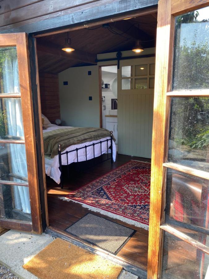 Shrublands Garden Cabin Bed & Breakfast Colchester Dış mekan fotoğraf